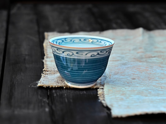 gosukikyo Japanese tea cup Hasami ware